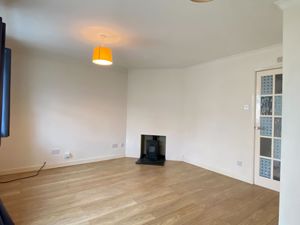 Living room- click for photo gallery